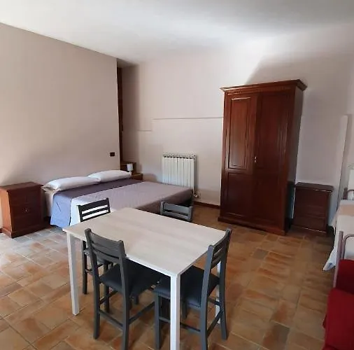 Il Borgo Di Cornillo